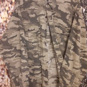 Long sleeve button shirt army fatigue